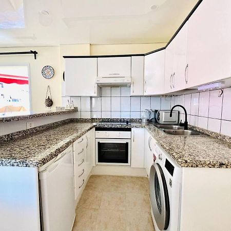 Cozy Beachfront Flat With Pool & Panoramic Sea View Terrace Apartman Puerto de Santiago  Kültér fotó