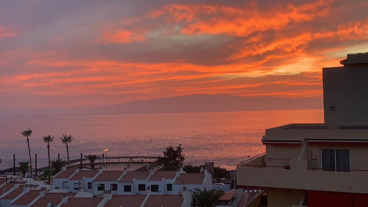 Cozy Beachfront Flat With Pool & Panoramic Sea View Terrace Apartman Puerto de Santiago  Kültér fotó